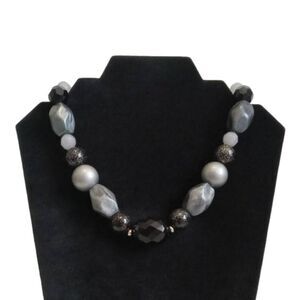 Black & Silvery Gray Multiple Shapes Chunky Beads Single Strand Fashion Necklace
